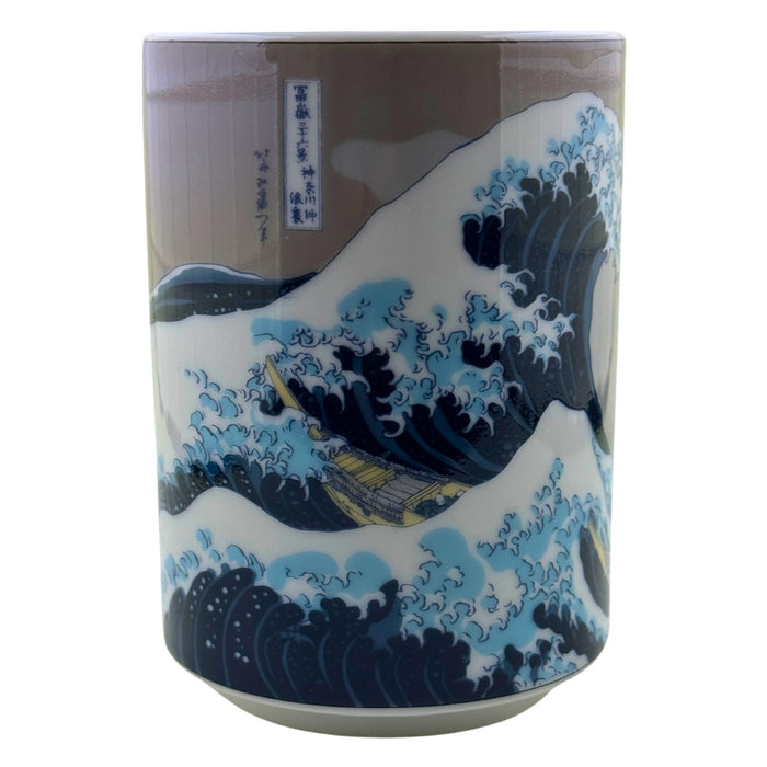 Kanagawa Oki Nami Ura Kappu (神奈川沖波裏カップ) - "The Great Wave off Kanagawa" Cup