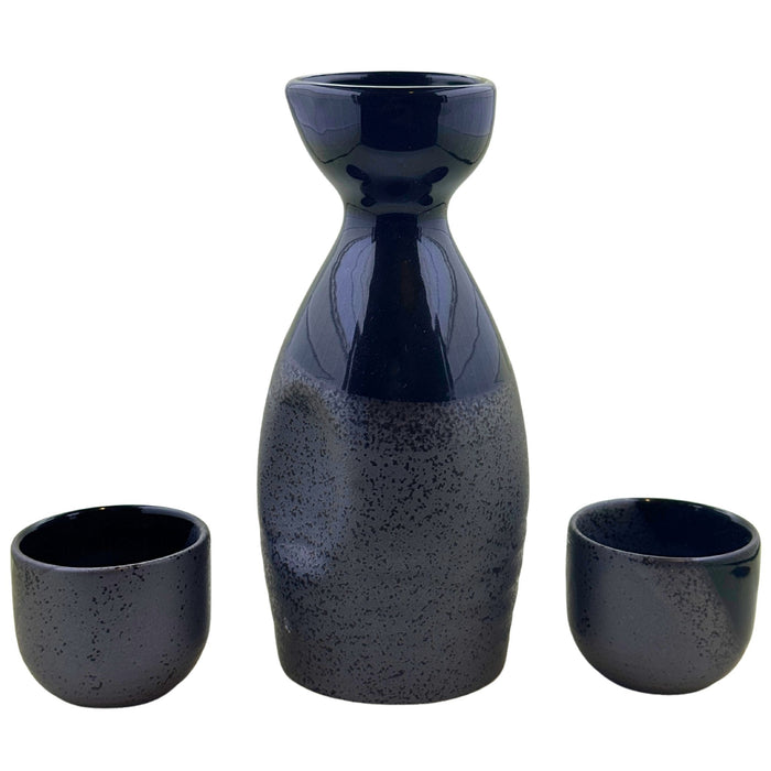 Yugami Yoru Sake Tokkuri (歪み夜酒徳利) - "Distorted Night" Sake Set