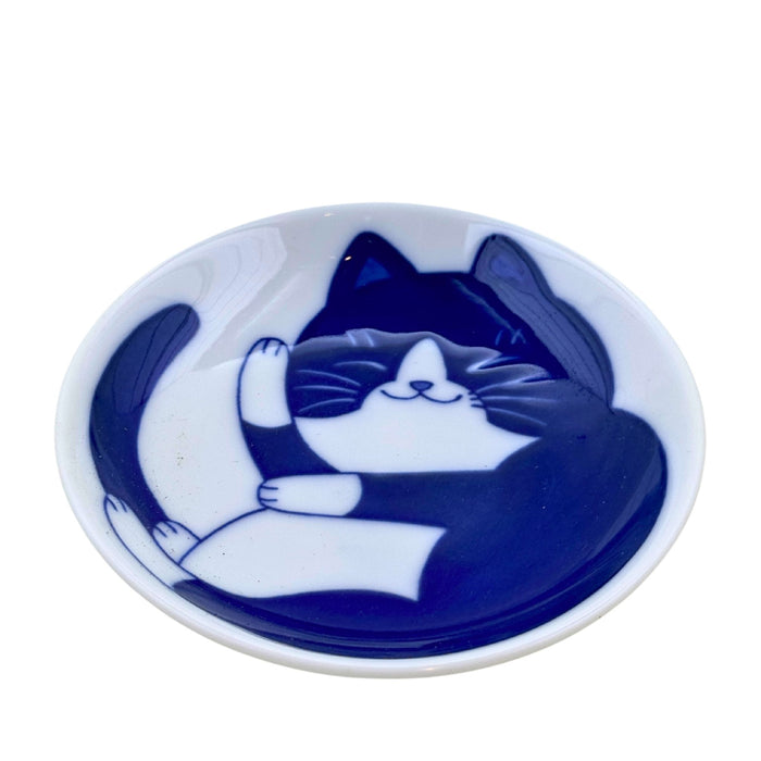 Maneku Neko Sara (招く猫皿) - "Waving Cat" Plate